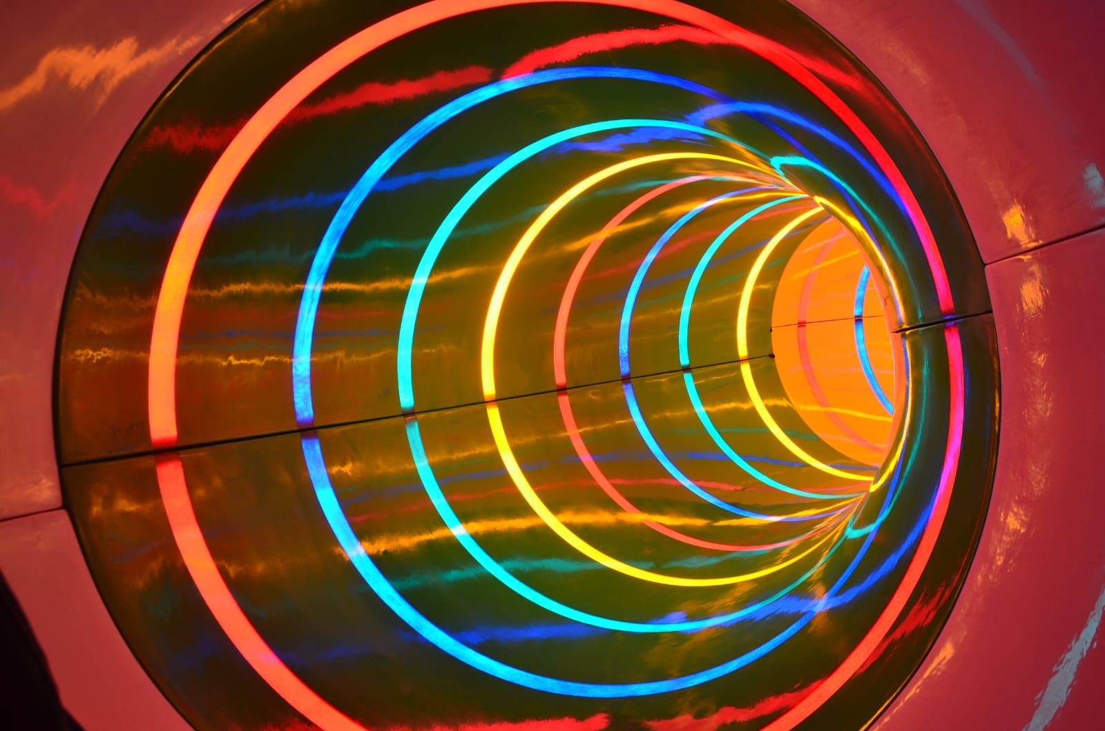 Тоннельная горка с сапогами